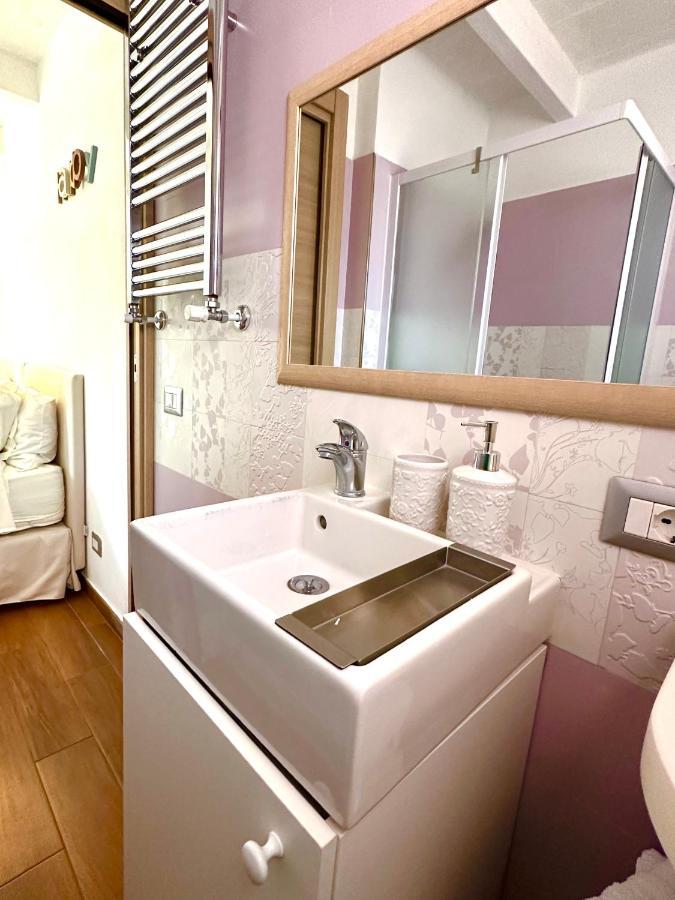 La Casa (Adults Only) Bed & Breakfast Bari Exterior photo