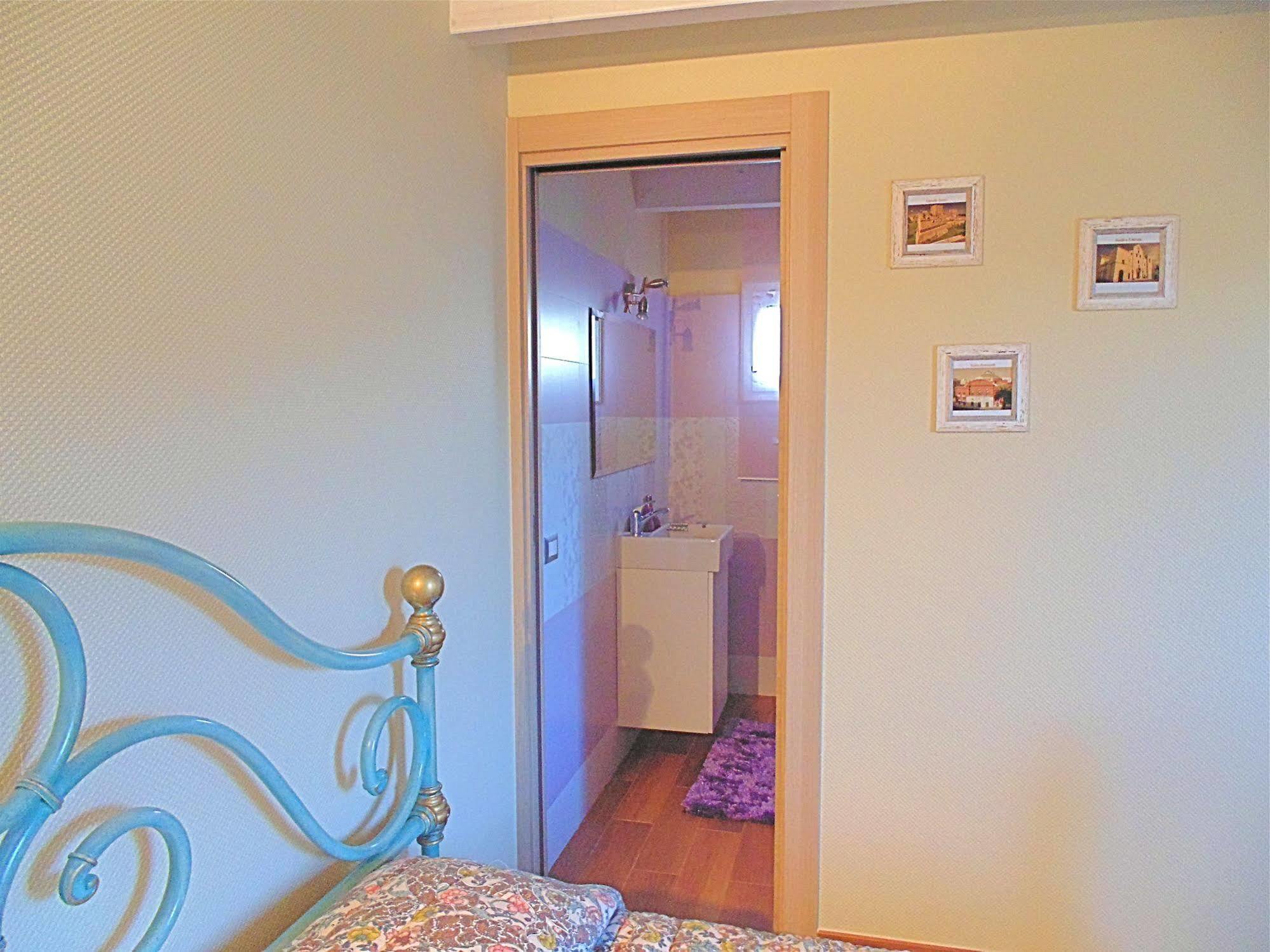 La Casa (Adults Only) Bed & Breakfast Bari Exterior photo